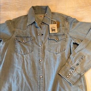Faherty Classic Light Blue Denim Shirt